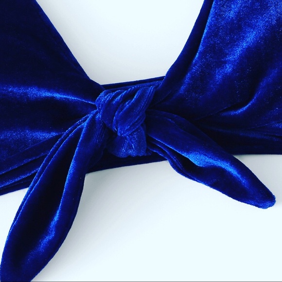 Swimsuit - Picture 2 of 3